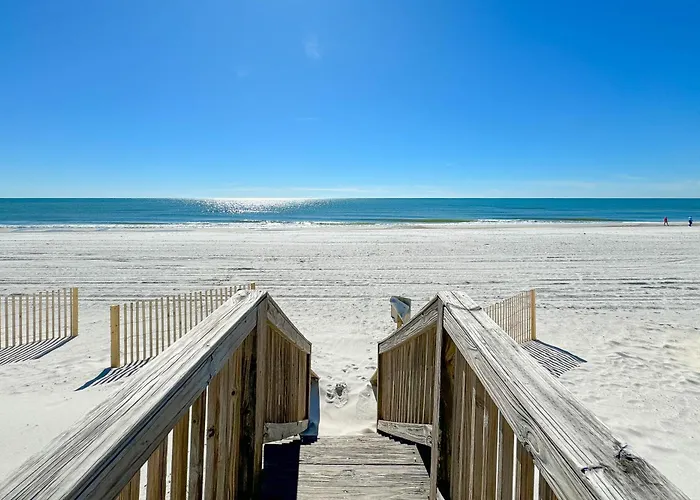 Laguna Bella Unit B8 Holiday home *