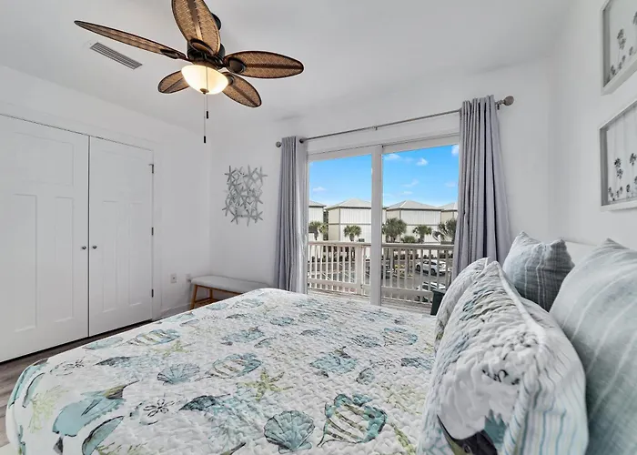 Laguna Bella Unit B8 Holiday home