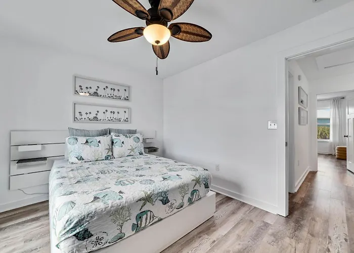 Laguna Bella Unit B8 Holiday home *